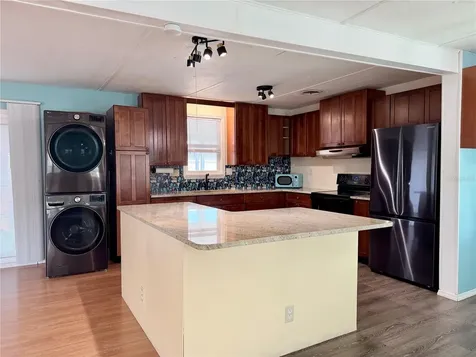 9790 66th Street N Pinellas Park FL 33782