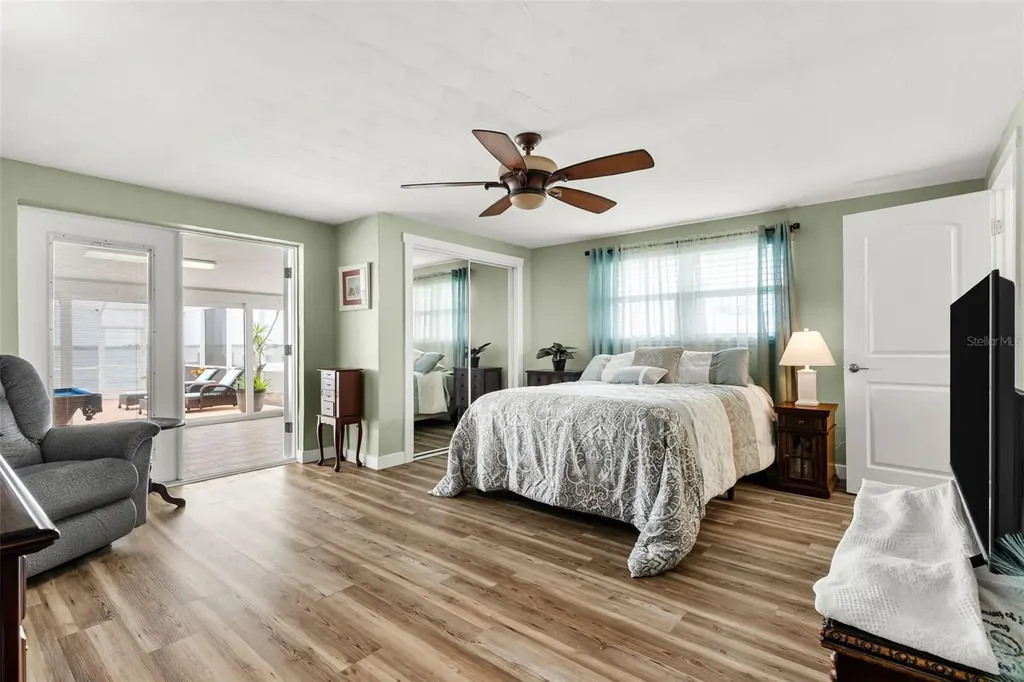 604 Poinsettia Avenue Ellenton FL 34222