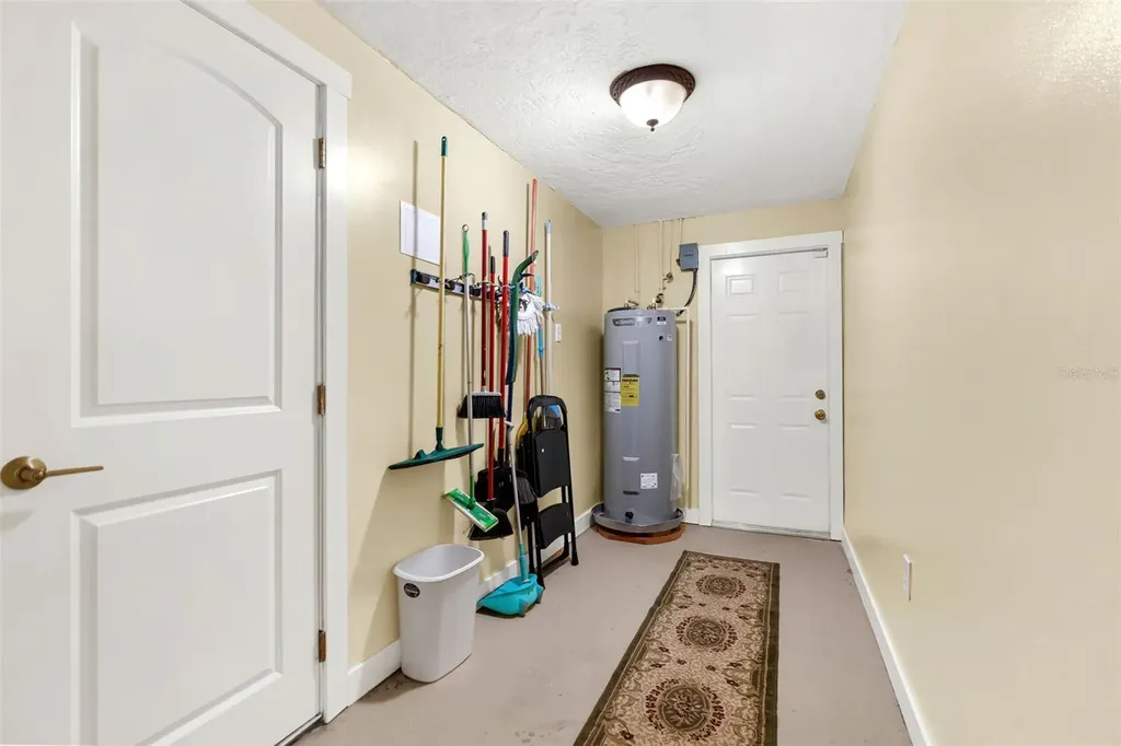 604 Poinsettia Avenue Ellenton FL 34222