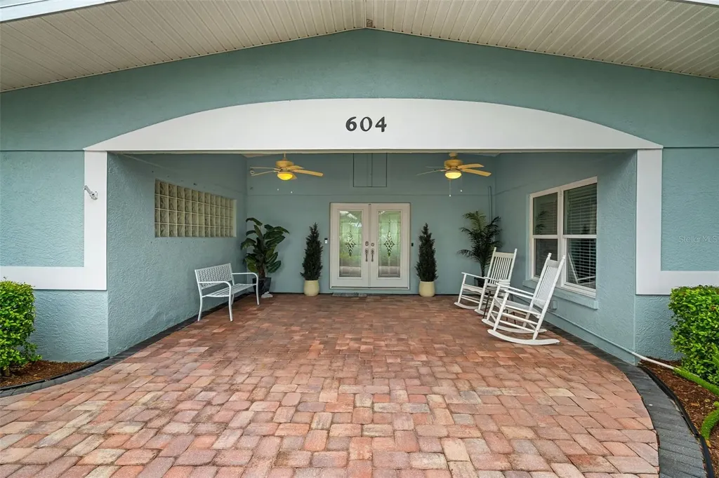 604 Poinsettia Avenue Ellenton FL 34222
