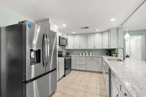 604 Poinsettia Avenue Ellenton FL 34222