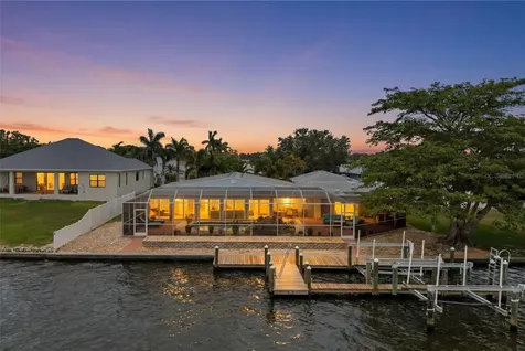 604 Poinsettia Avenue Ellenton FL 34222
