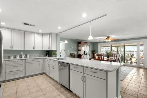 604 Poinsettia Avenue Ellenton FL 34222