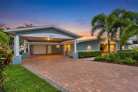 604 Poinsettia Avenue Ellenton FL 34222