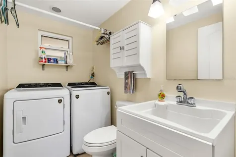 604 Poinsettia Avenue Ellenton FL 34222