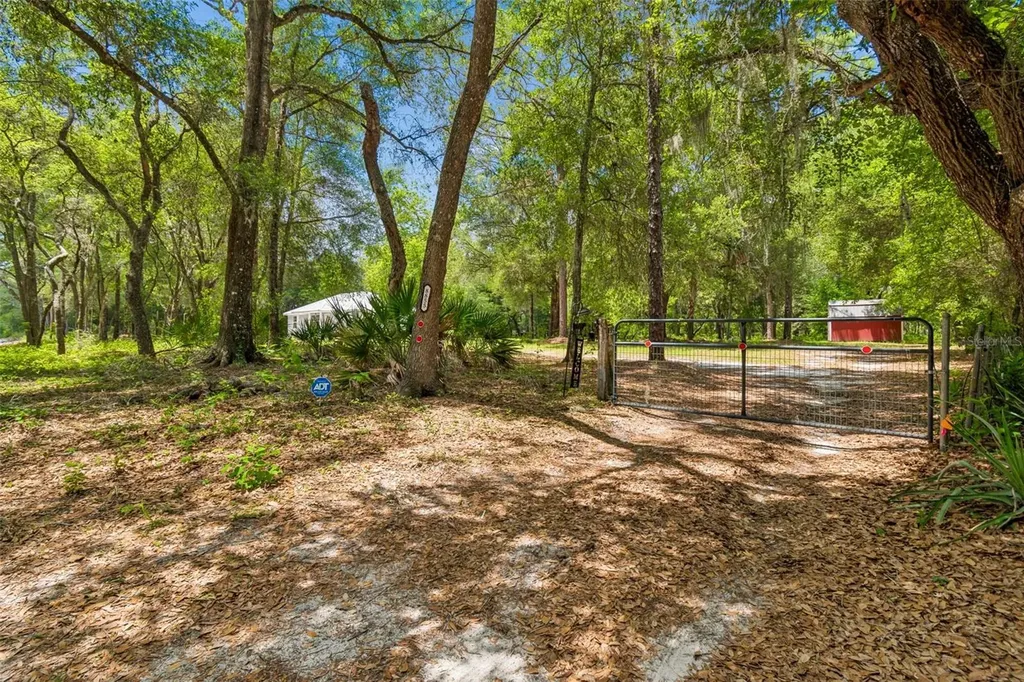 8855 SW 146th Place Dunnellon FL 34432