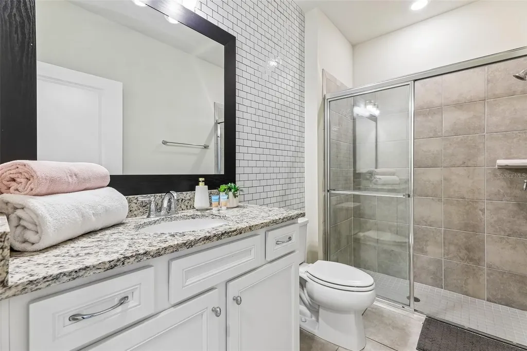 4290 Lana Avenue Davenport FL 33897
