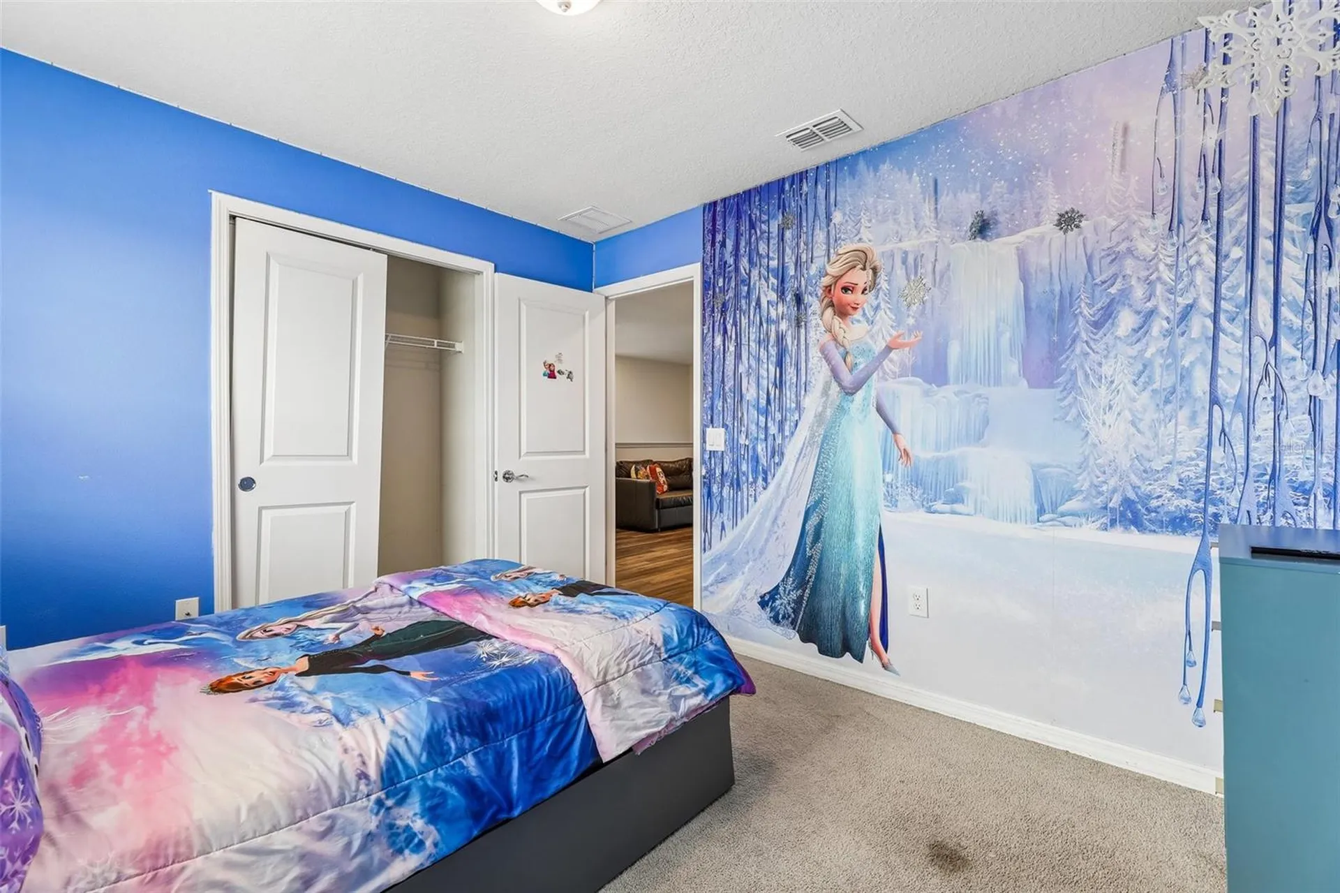 4290 Lana Avenue Davenport FL 33897