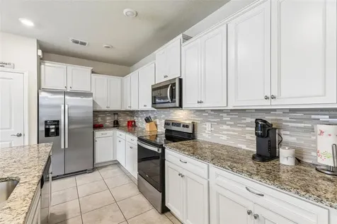 4290 Lana Avenue Davenport FL 33897