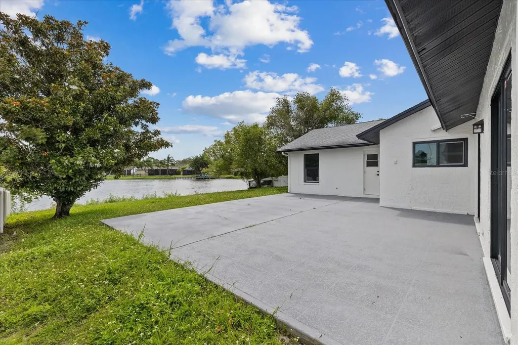 10609 Out Island Drive Tampa FL 33615