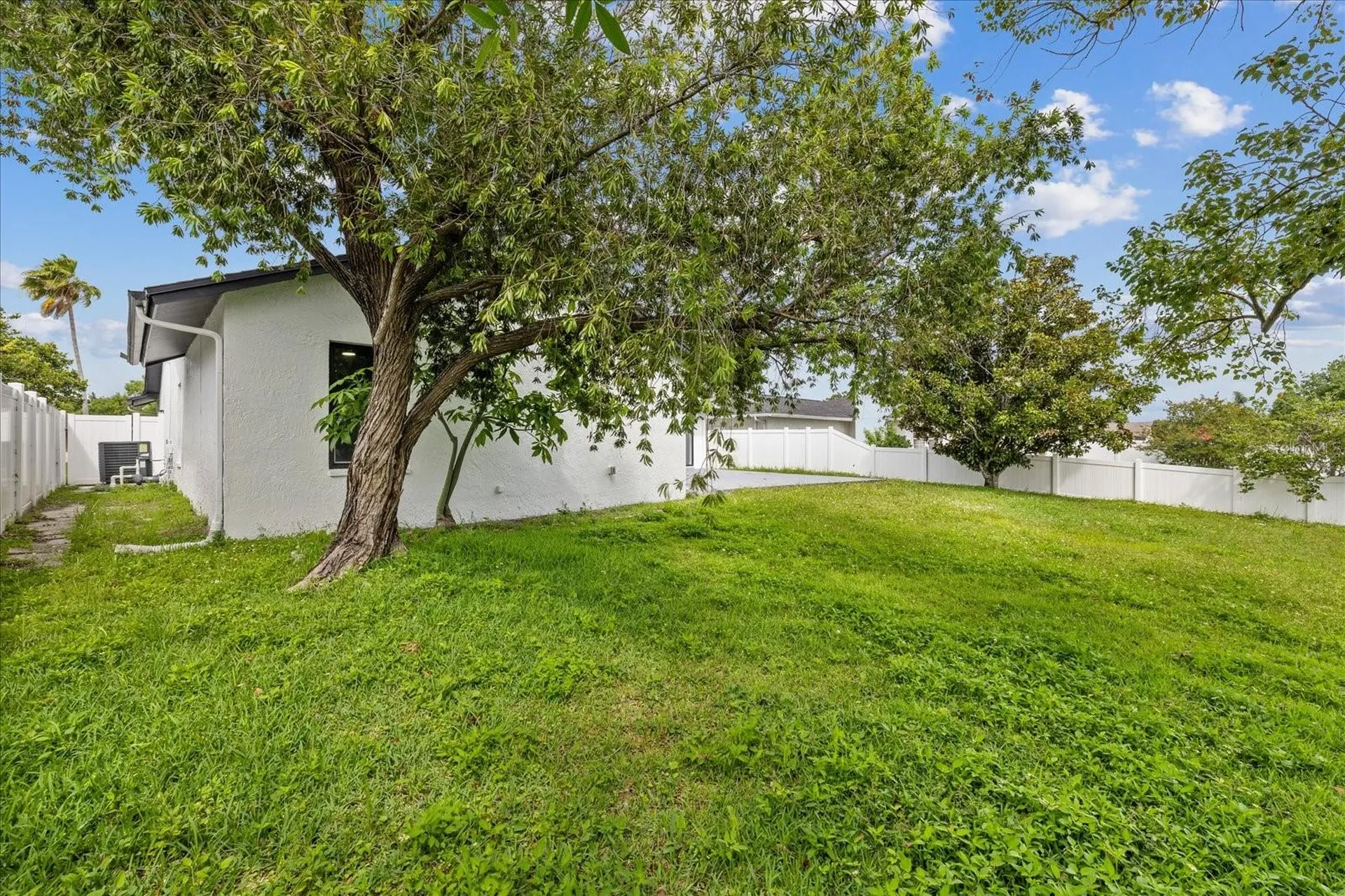 10609 Out Island Drive Tampa FL 33615