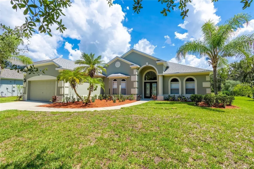4946 Lazy Oaks Way St Cloud FL 34771