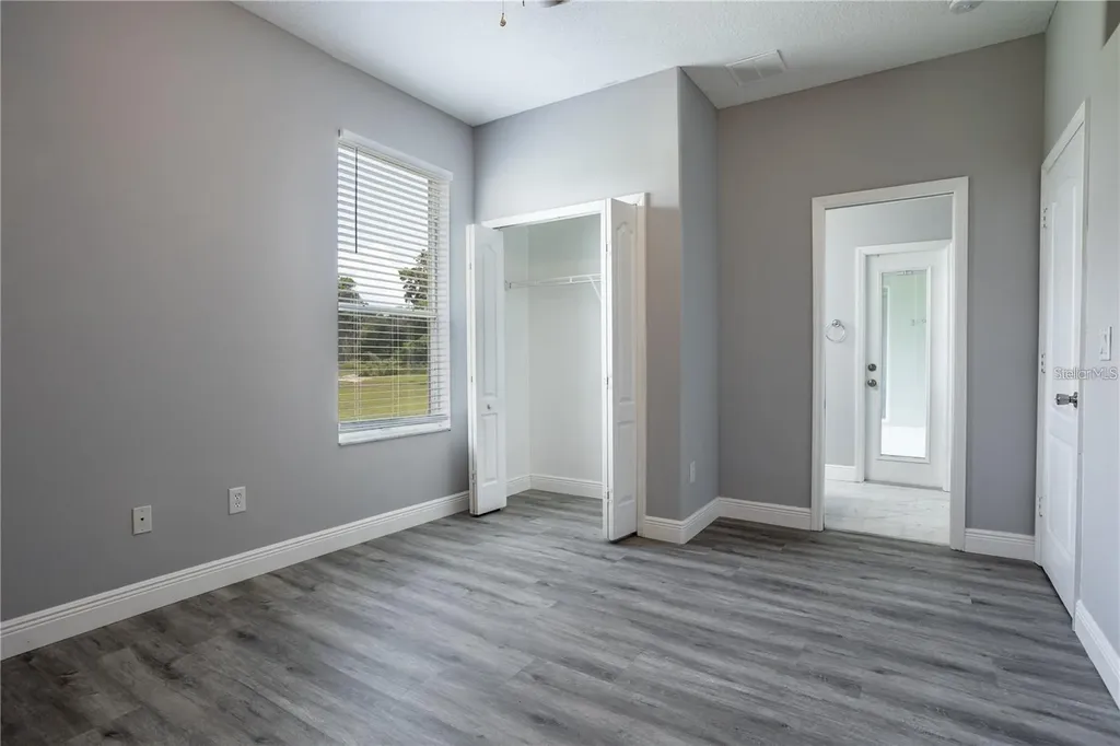 4946 Lazy Oaks Way St Cloud FL 34771