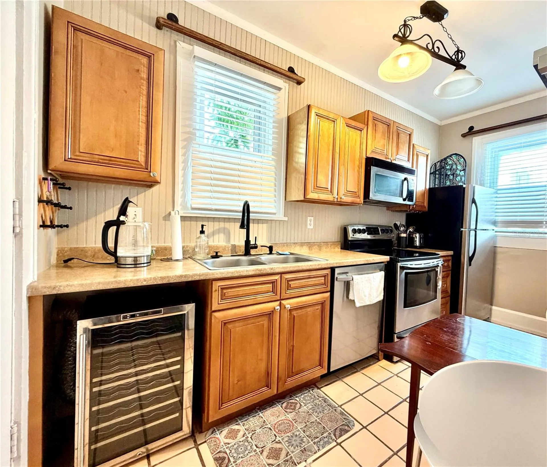 2014 Jackson Street N St Petersburg FL 33704