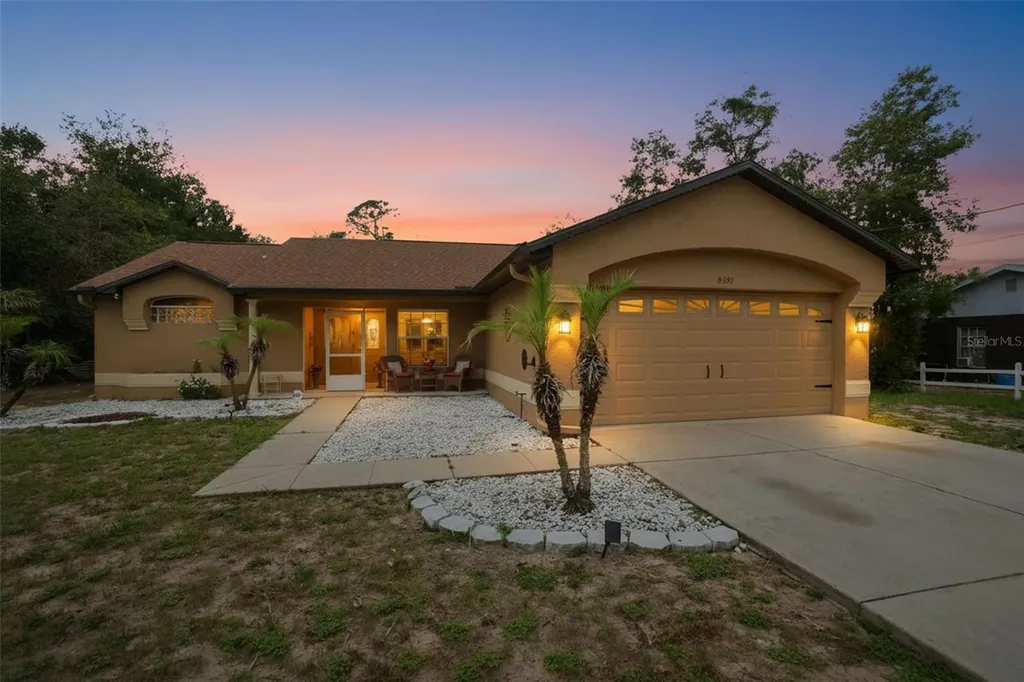 8391 Weeping Wiilow Brooksville FL 34613