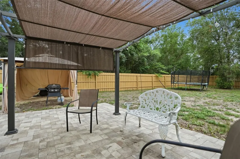 8391 Weeping Wiilow Brooksville FL 34613
