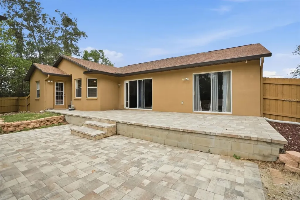 8391 Weeping Wiilow Brooksville FL 34613