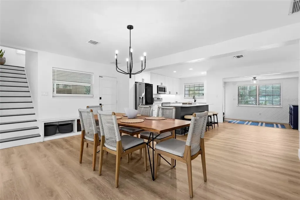 2480 Alameda Avenue Sarasota FL 34234