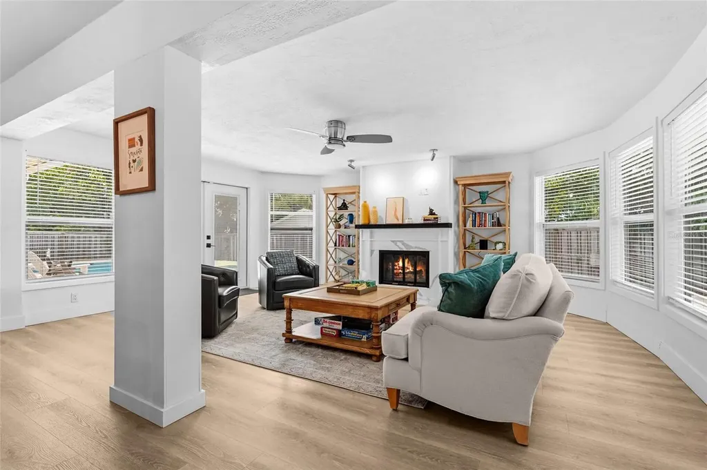 2480 Alameda Avenue Sarasota FL 34234