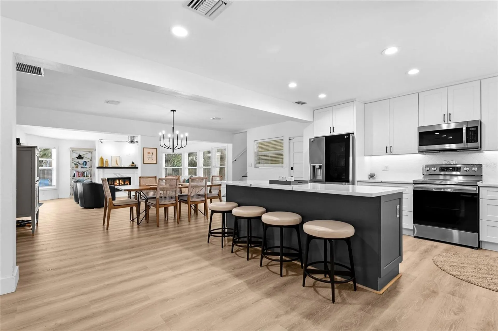 2480 Alameda Avenue Sarasota FL 34234