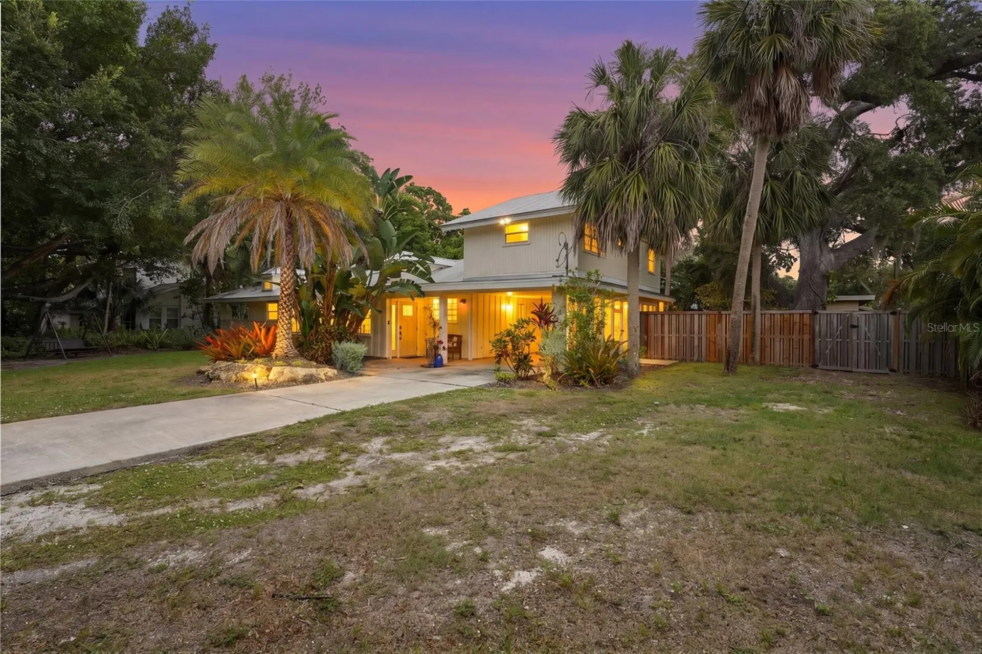 2480 Alameda Avenue Sarasota FL 34234