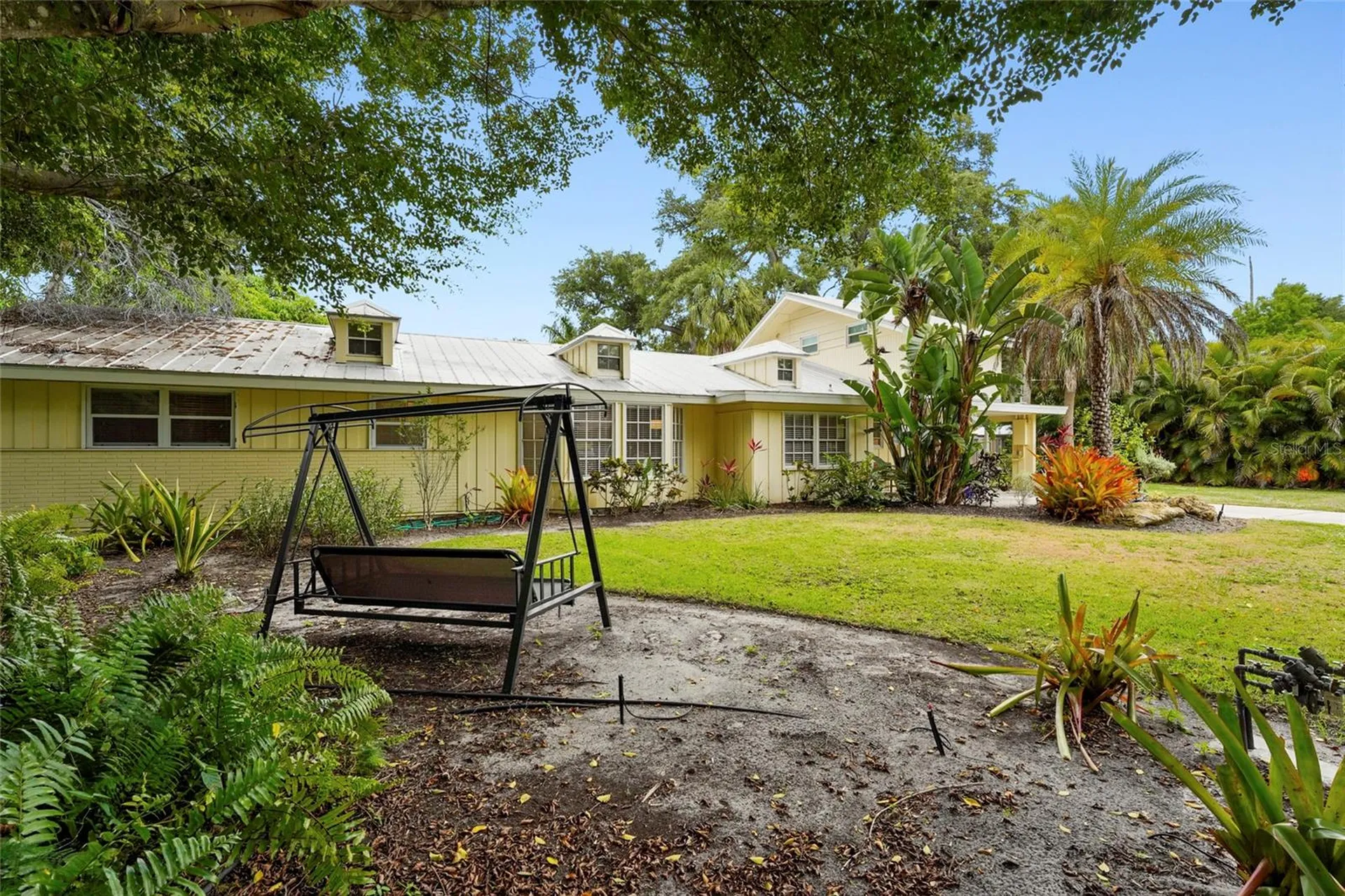 2480 Alameda Avenue Sarasota FL 34234