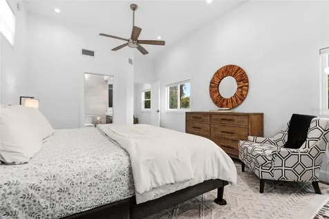 2480 Alameda Avenue Sarasota FL 34234