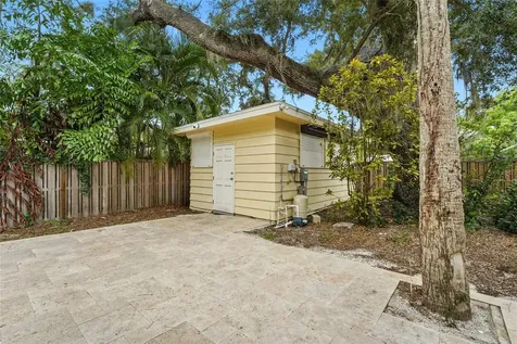 2480 Alameda Avenue Sarasota FL 34234