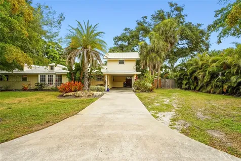 2480 Alameda Avenue Sarasota FL 34234