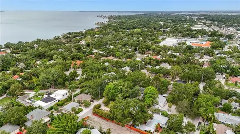 2480 Alameda Avenue Sarasota FL 34234