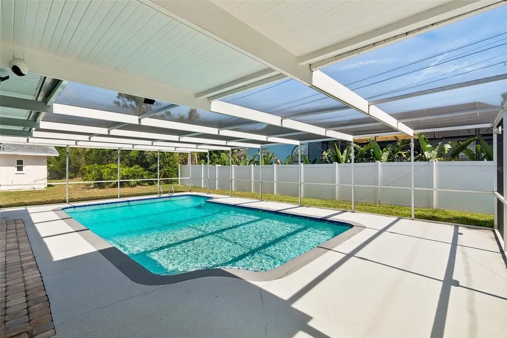 4388 50th Place S St Petersburg FL 33711