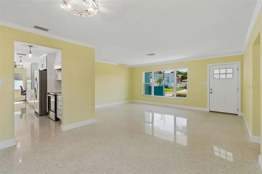 4388 50th Place S St Petersburg FL 33711