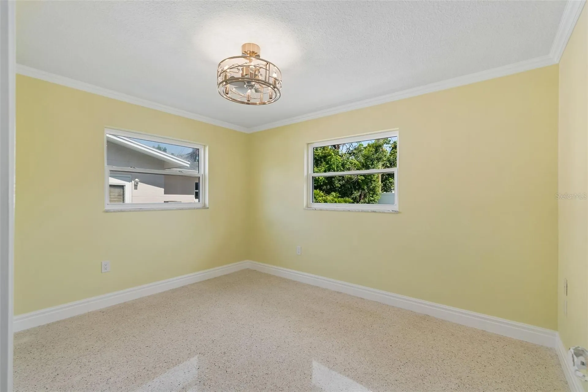 4388 50th Place S St Petersburg FL 33711