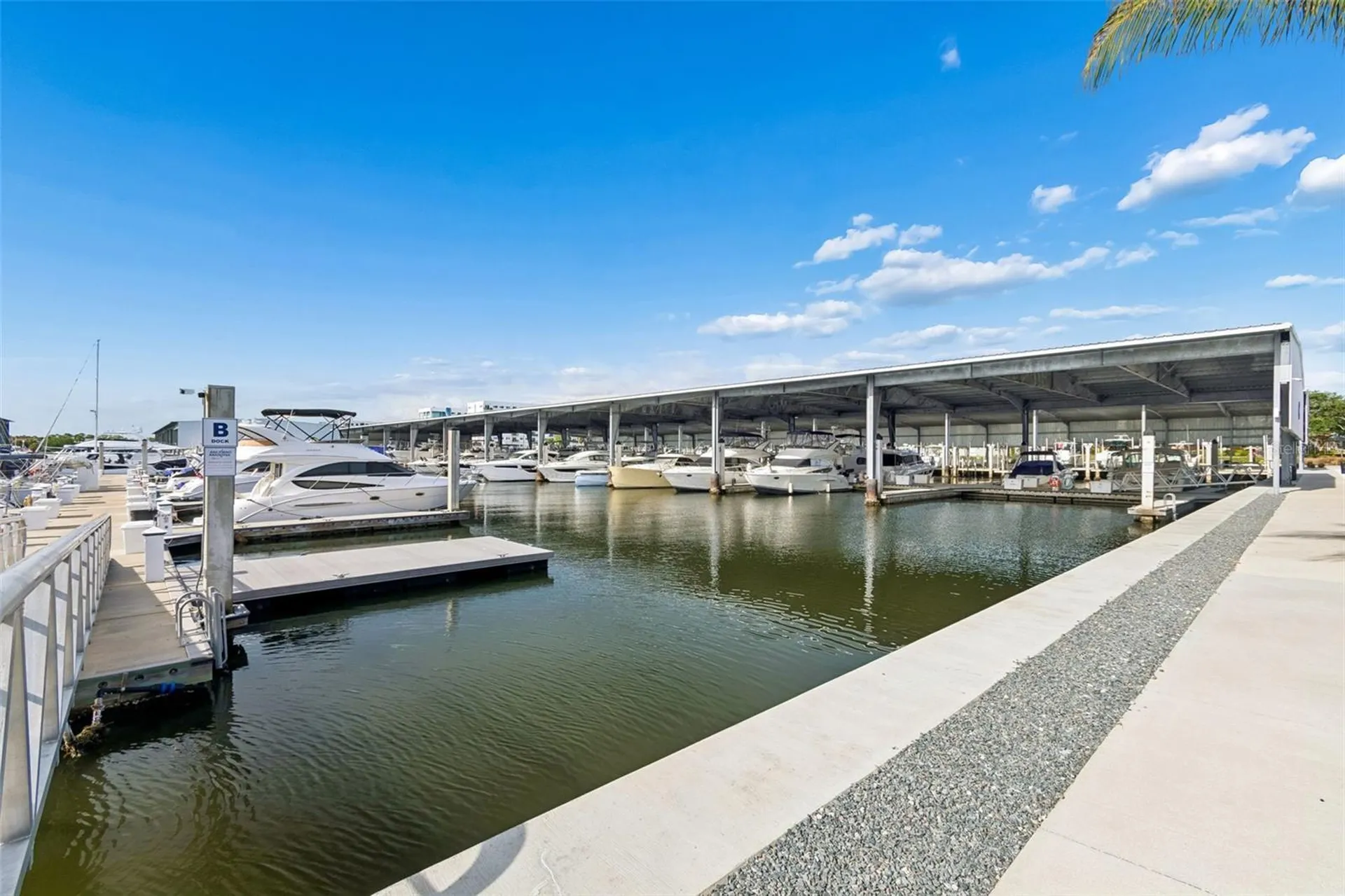 4388 50th Place S St Petersburg FL 33711