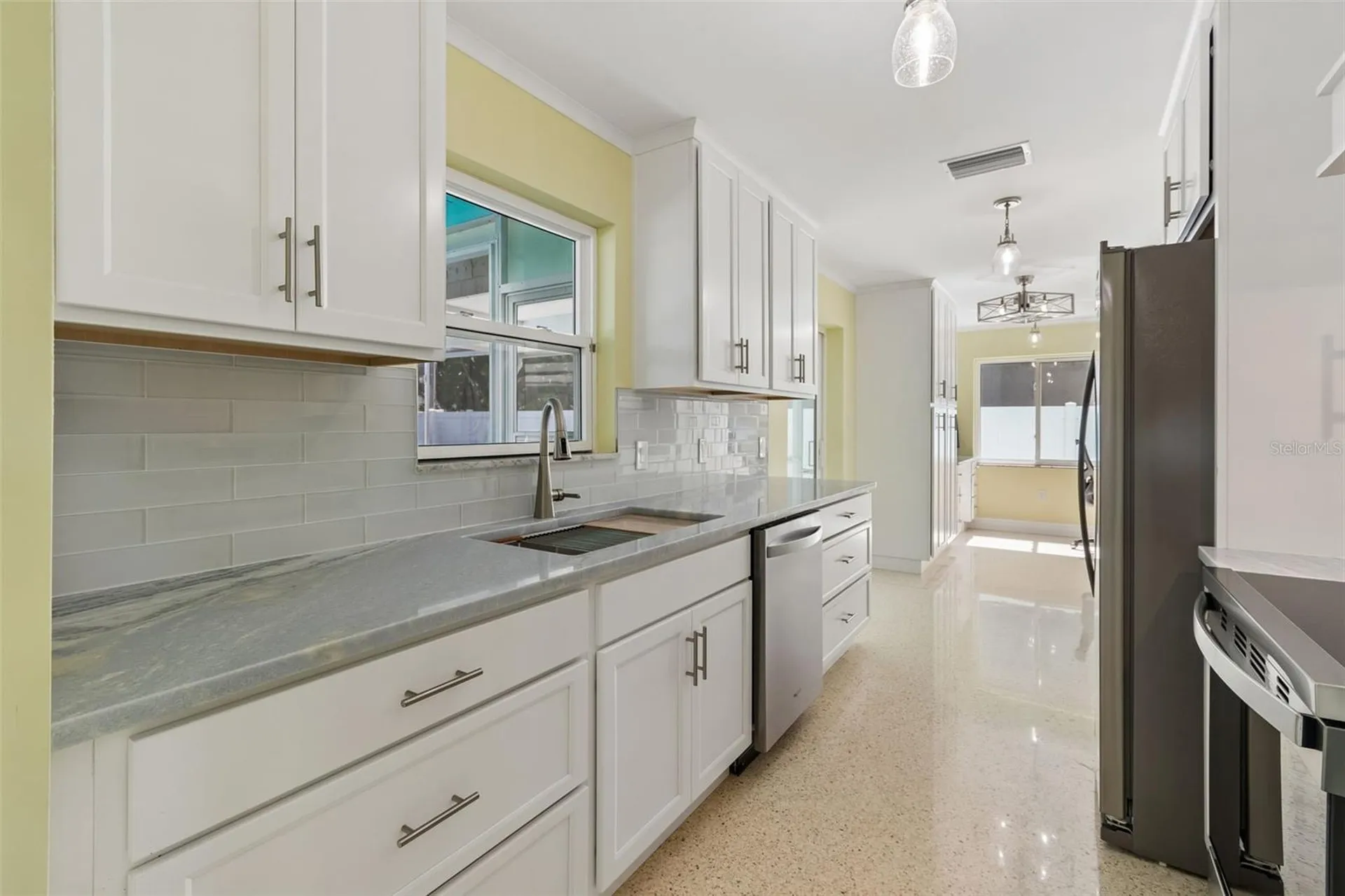 4388 50th Place S St Petersburg FL 33711