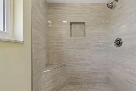 4388 50th Place S St Petersburg FL 33711