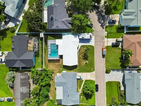 4388 50th Place S St Petersburg FL 33711