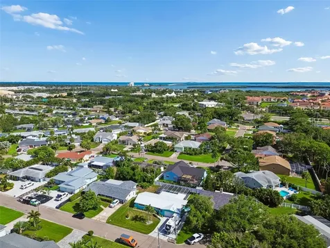 4388 50th Place S St Petersburg FL 33711