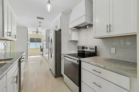 4388 50th Place S St Petersburg FL 33711