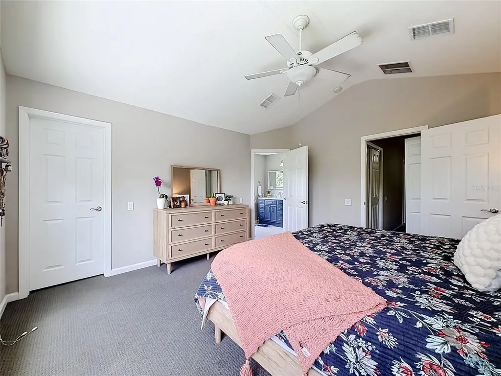 1060 Rock Harbor Avenue Orlando FL 32828