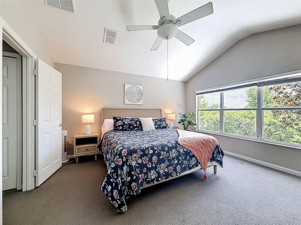 1060 Rock Harbor Avenue Orlando FL 32828