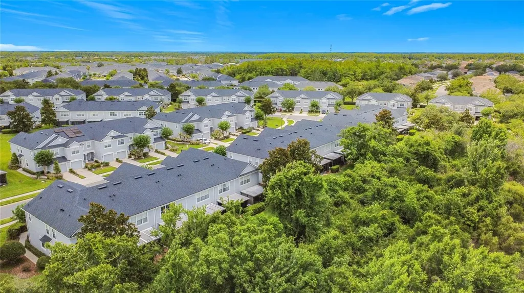1060 Rock Harbor Avenue Orlando FL 32828