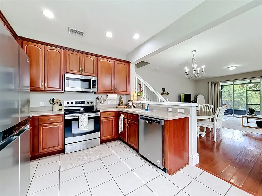1060 Rock Harbor Avenue Orlando FL 32828
