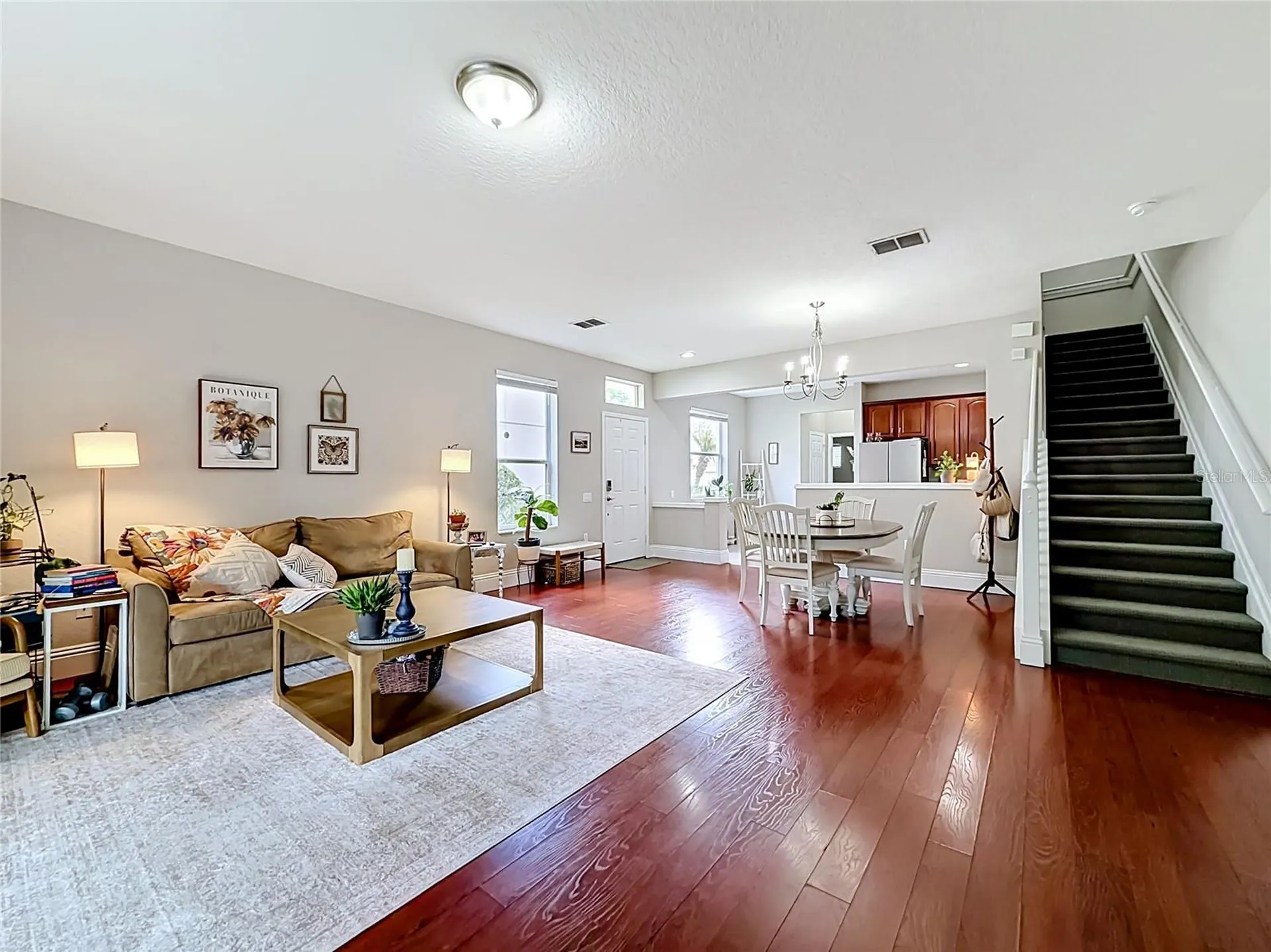 1060 Rock Harbor Avenue Orlando FL 32828