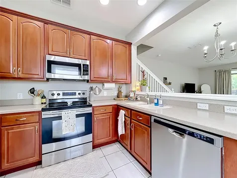 1060 Rock Harbor Avenue Orlando FL 32828