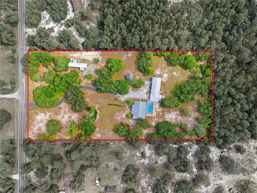 6175 S Canna Lily Avenue Homosassa FL 34446