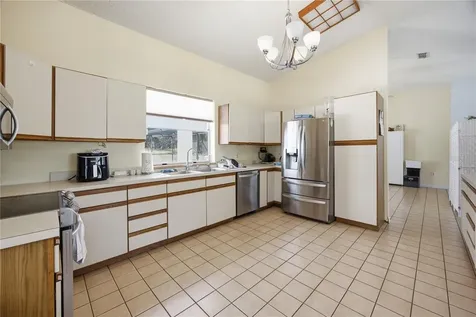 6175 S Canna Lily Avenue Homosassa FL 34446