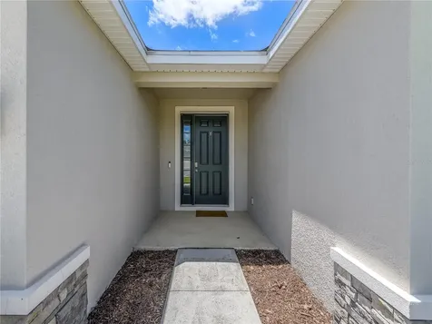 35820 Iron Redding Court Zephyrhills FL 33541