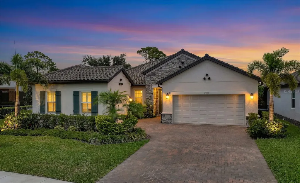 11484 Montserrat Drive Venice FL 34293