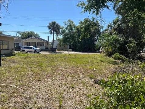 1104 N Garden Street Clearwater FL 33755